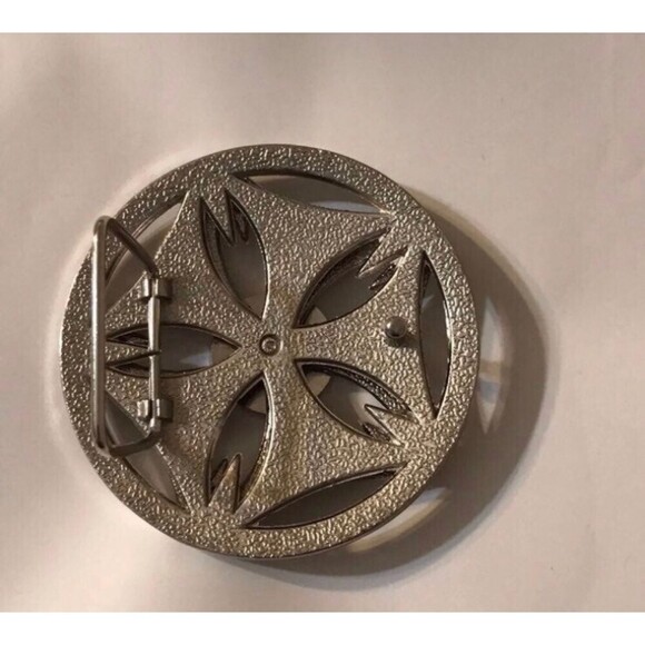 Silver Tone Jamaican Flag Spinning Belt Buckle - Picture 2 of 2